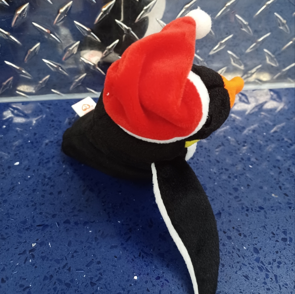 •Vintage TY Beanie Babies Baby Retired RARE 1998 Zero Penguin Santa Hat - Picture 6 of 9
